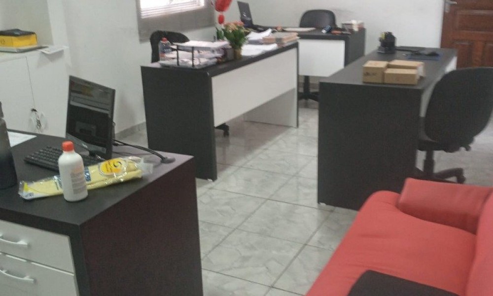 Prédio Comercial de 2 Pavimentos 