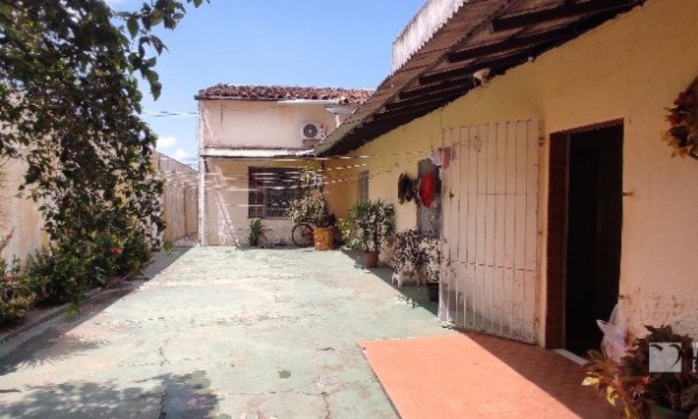 Casa Com Quintal 