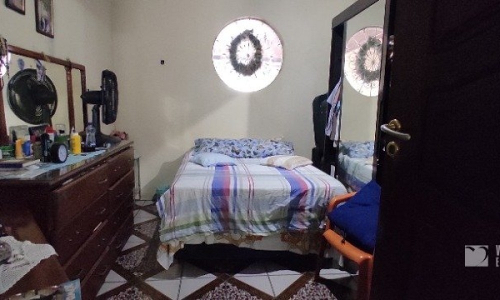 Casa Com Quintal 