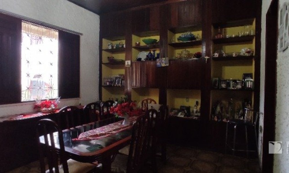 Casa Com Quintal 