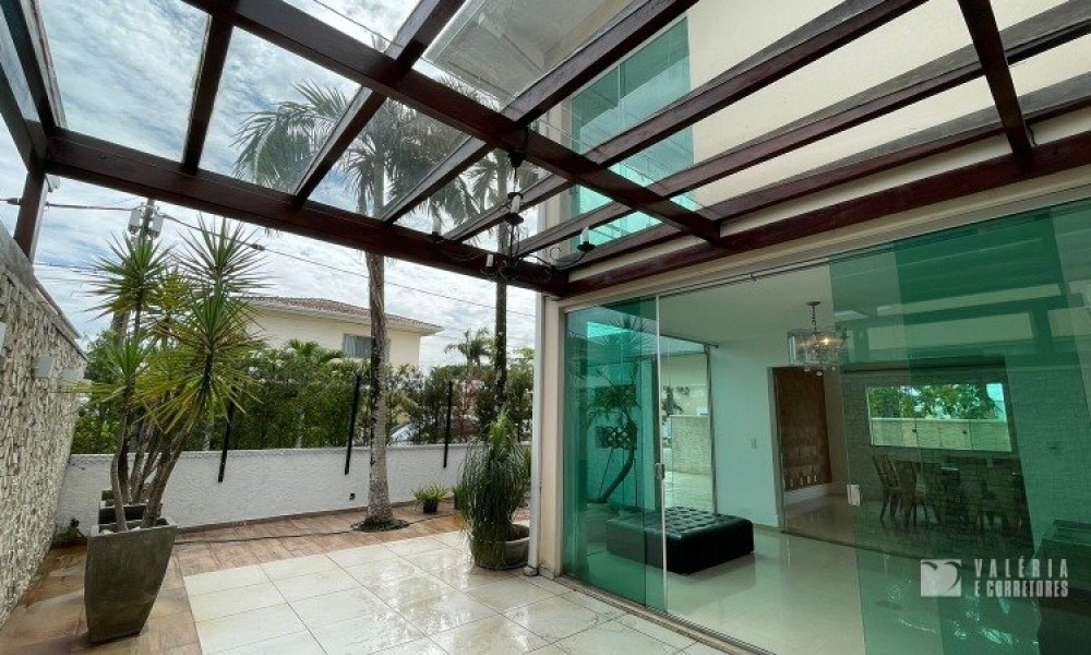Cond. Oasis