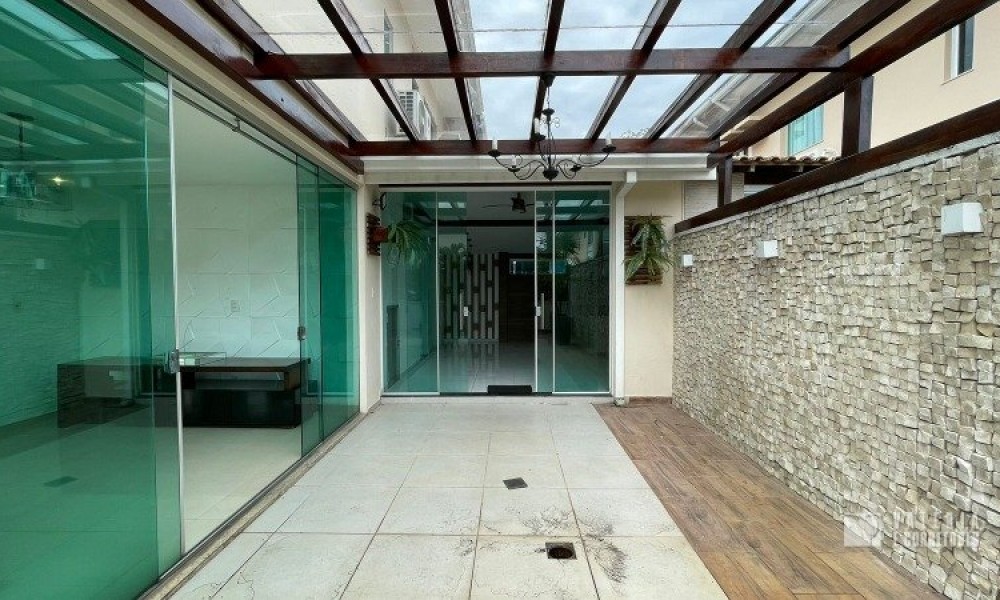 Cond. Oasis