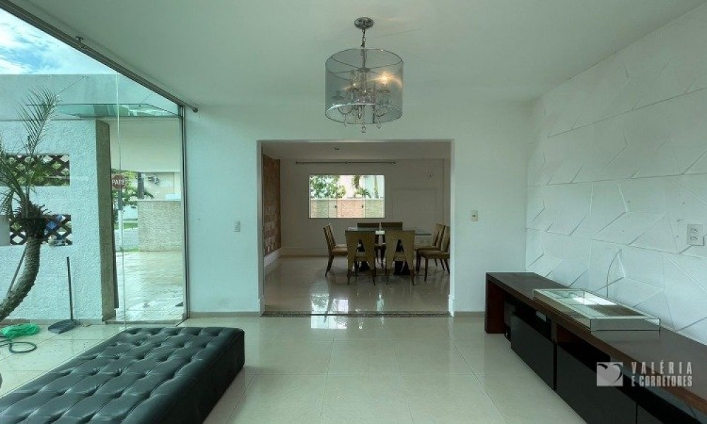 Cond. Oasis