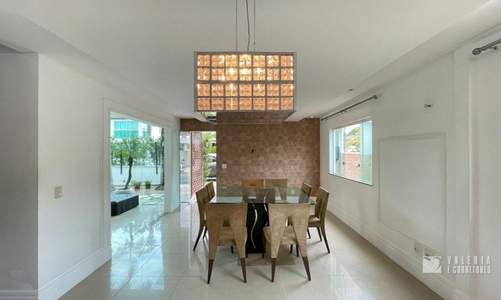Cond. Oasis