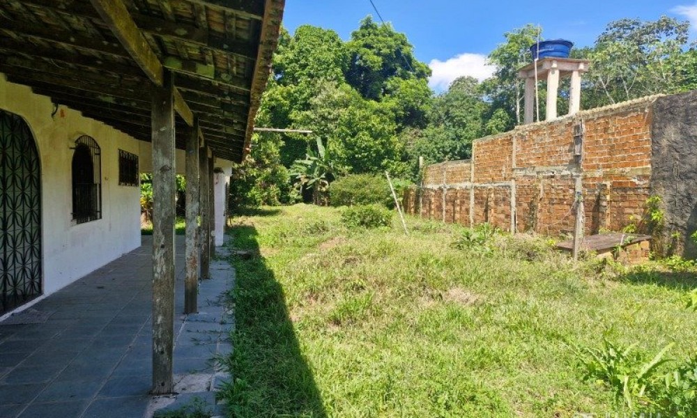 Terreno Com Edificação