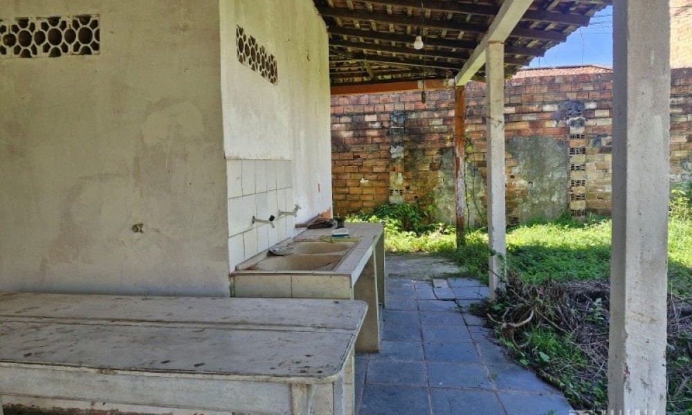 Terreno Com Edificação