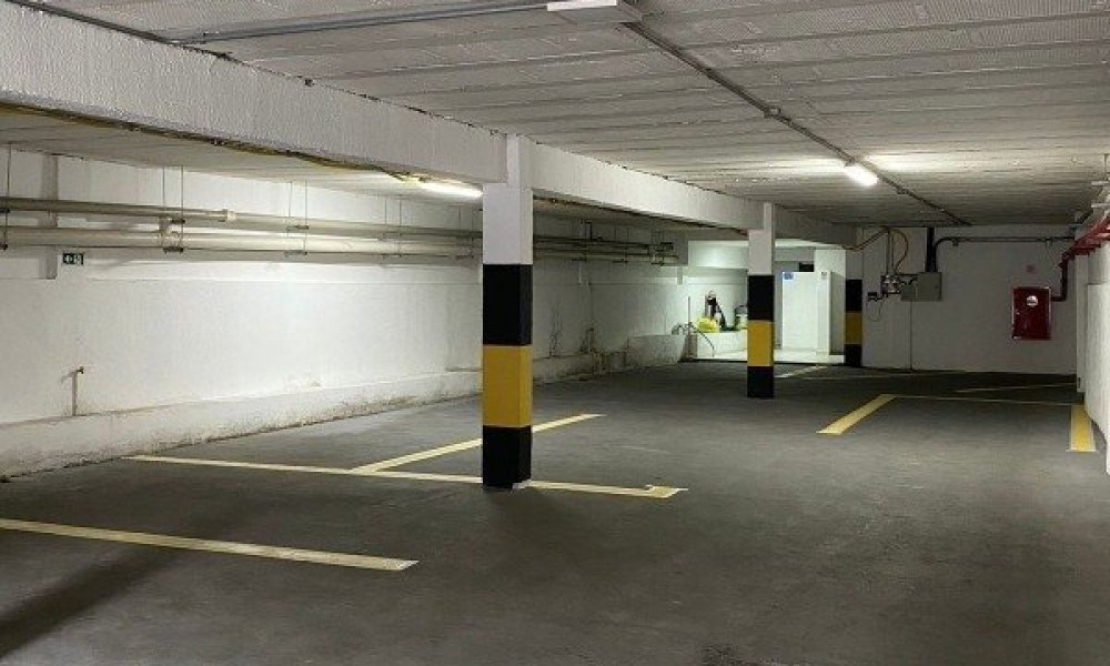 Prédio Comerical Com 3 Pavimentos