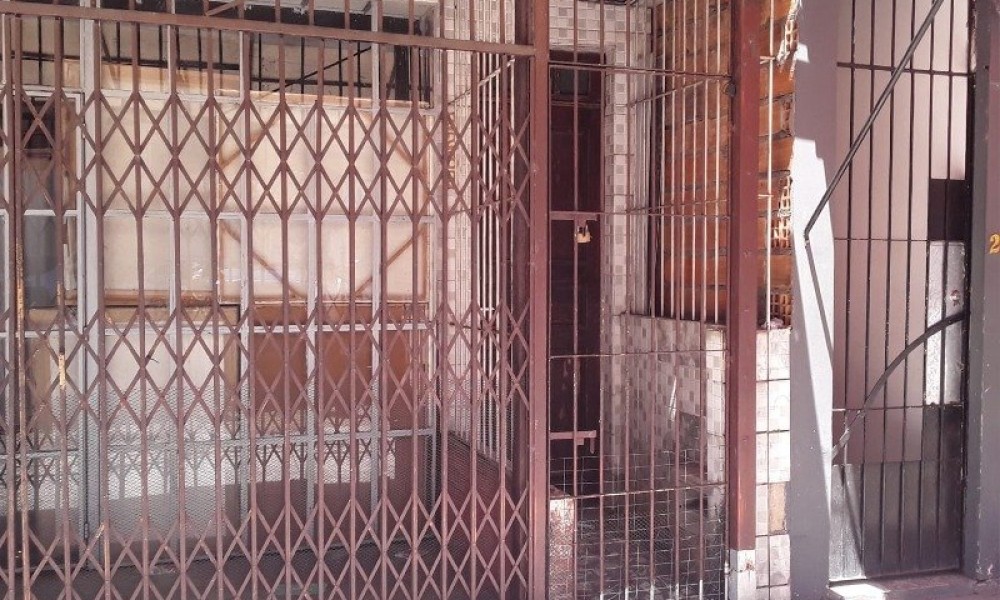 Terreno Com Edificação