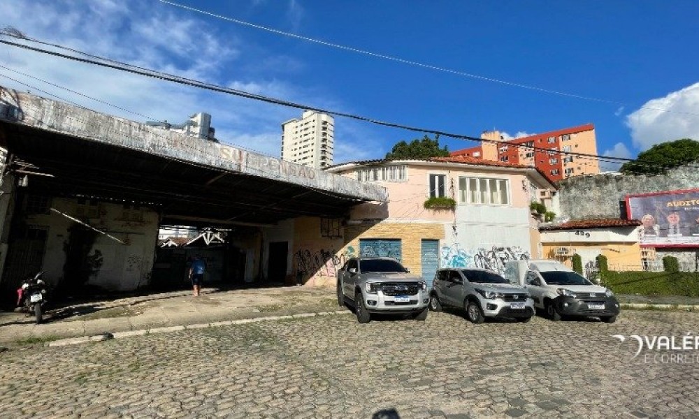 Terreno Com Edificação