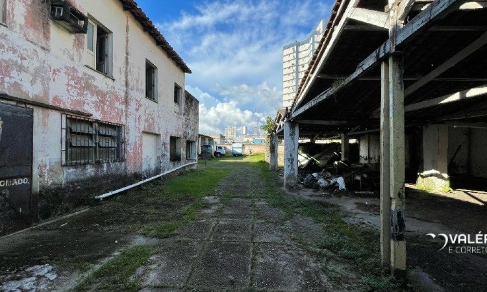 Terreno Com Edificação