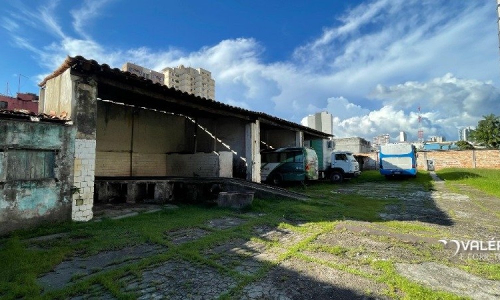 Terreno Com Edificação