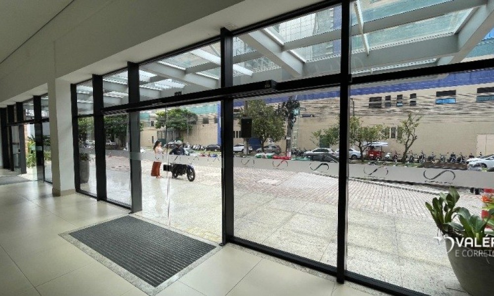 Ed. Infinity Corporate Center 