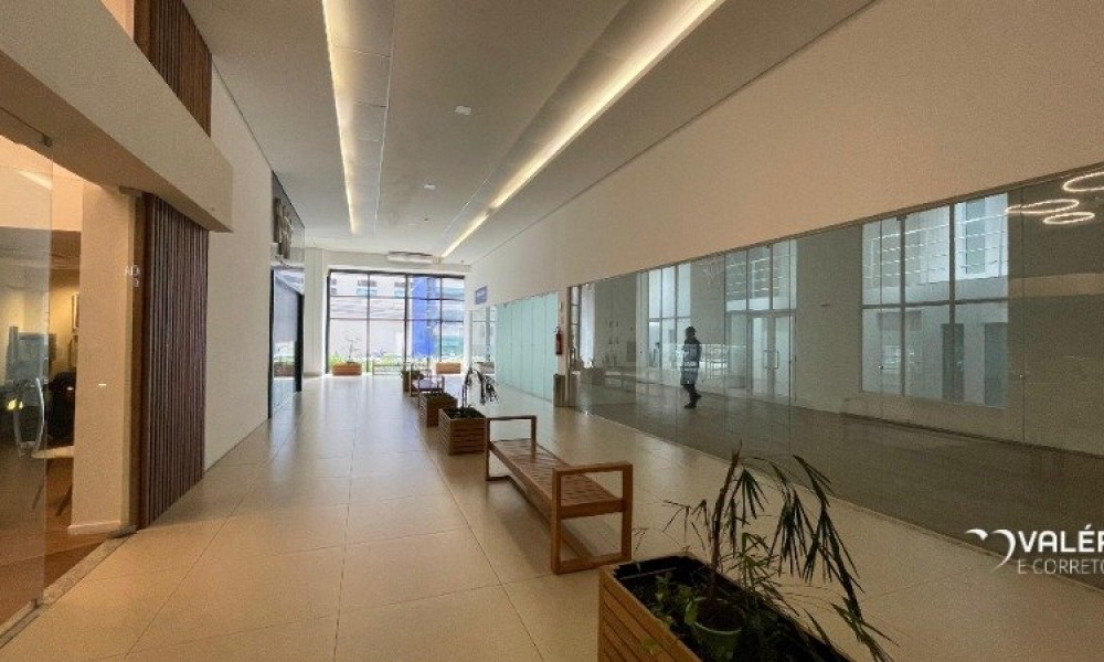 Ed. Infinity Corporate Center 