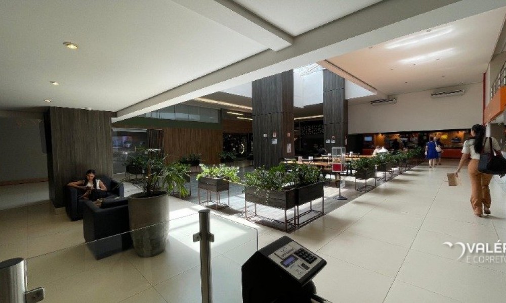 Ed. Infinity Corporate Center 