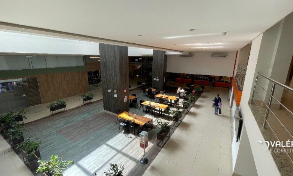 Ed. Infinity Corporate Center 