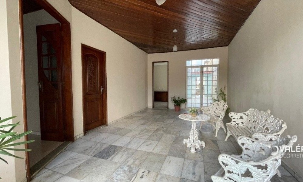 Casa Com 2 Pavimentos