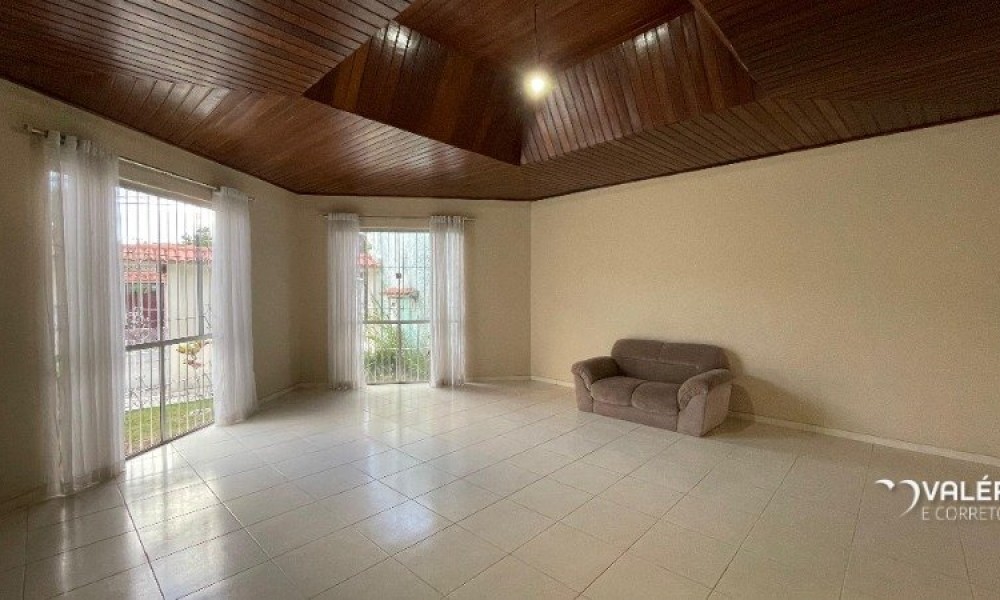 Casa Com 2 Pavimentos