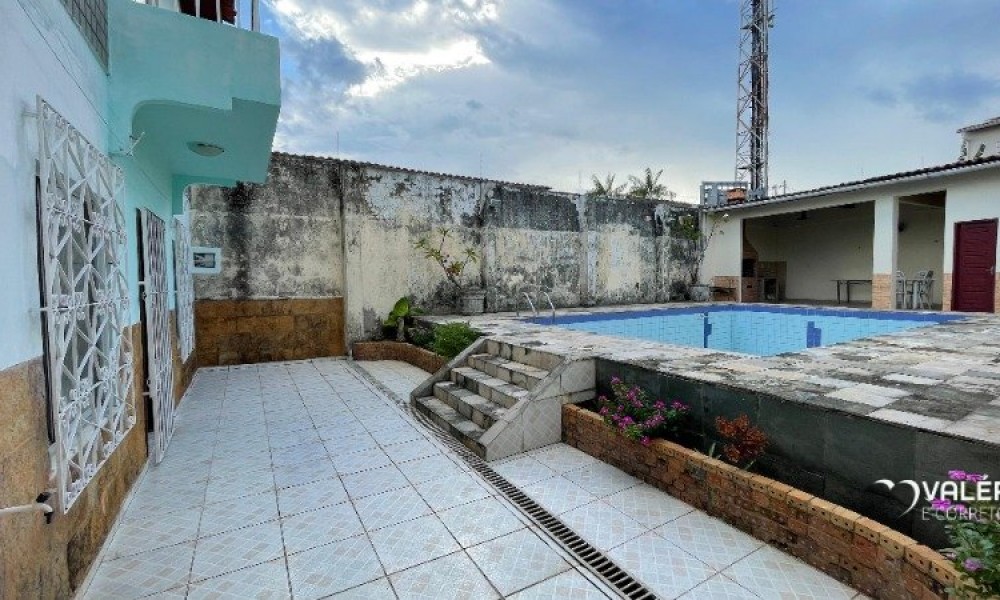 Casa Com 2 Pavimentos