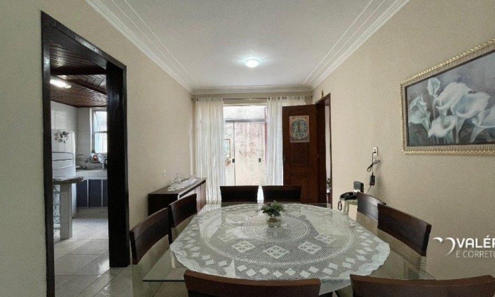 Casa Com 2 Pavimentos
