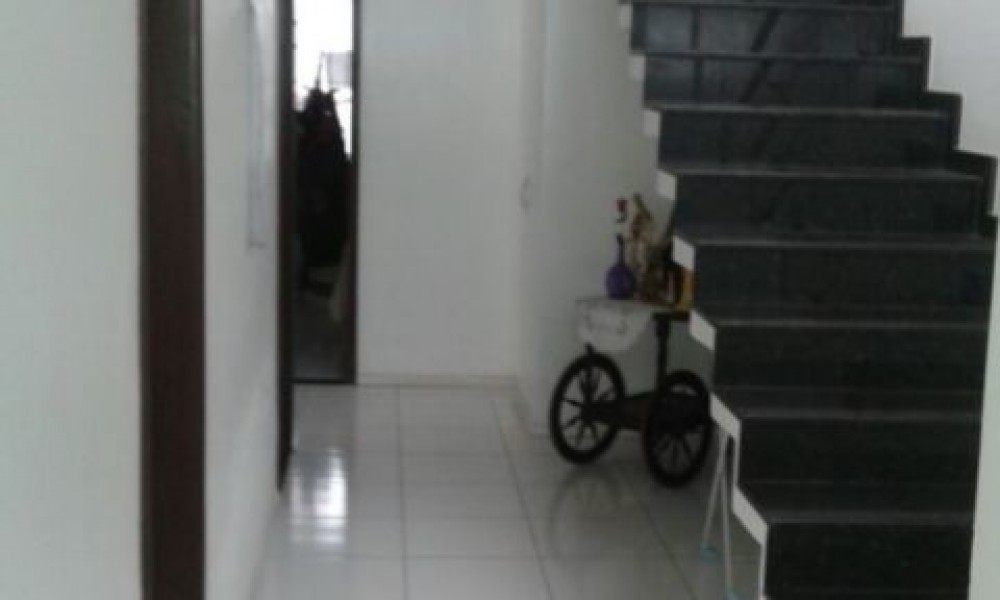Casa Em Alameda