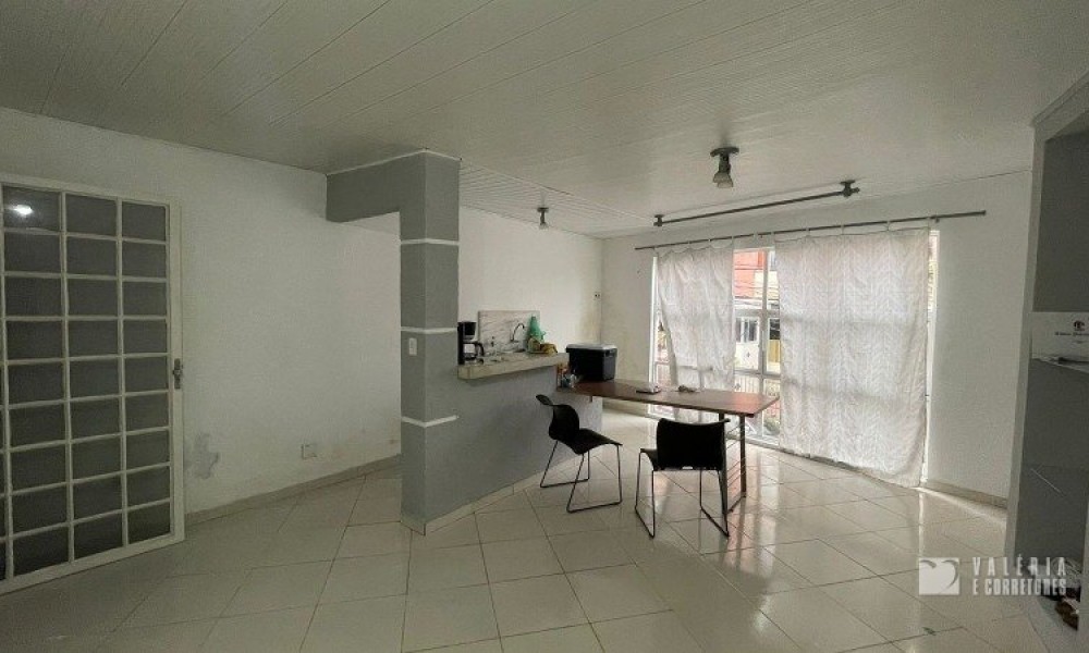 APARTAMENTO NOS ALTOS