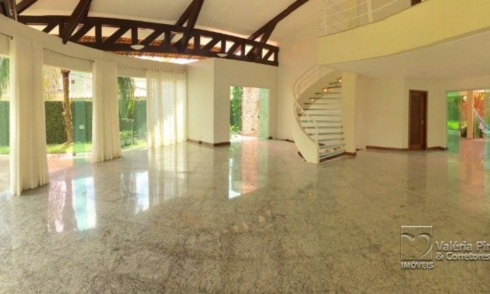 Cond. Cristal Ville