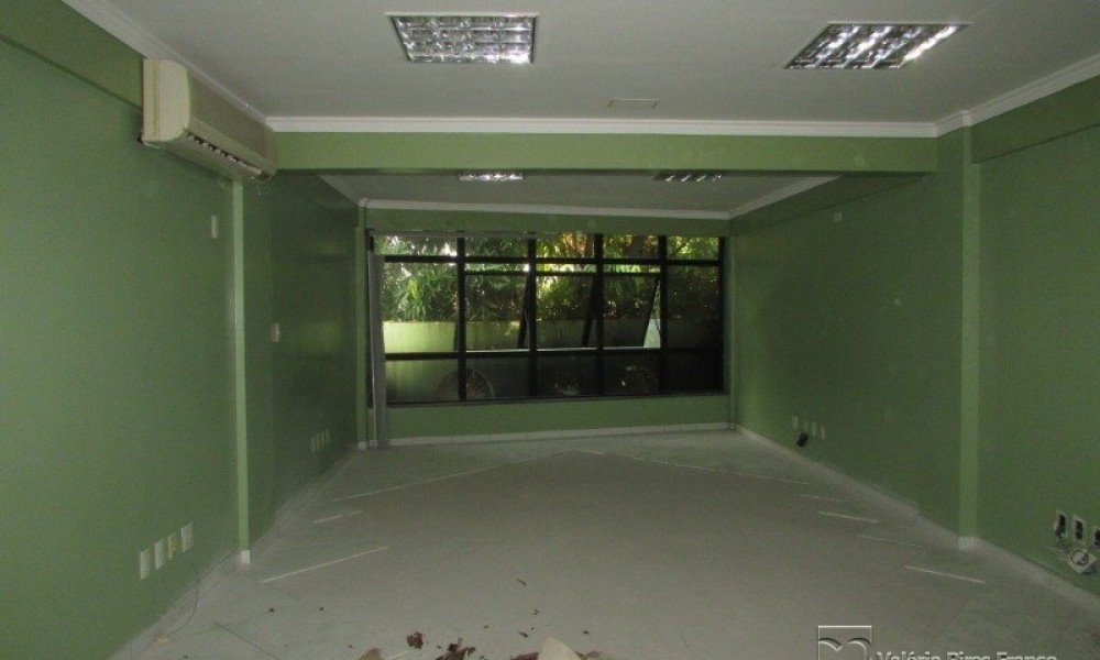 Casa Comercial