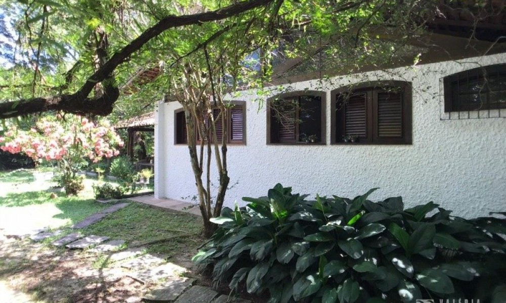 Casa Com Terreno