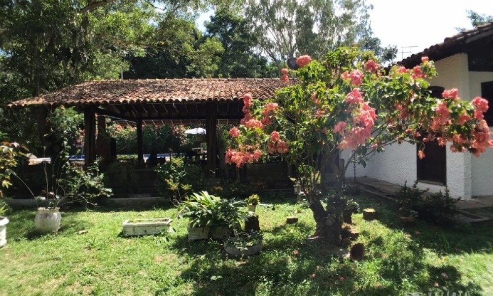Casa Com Terreno