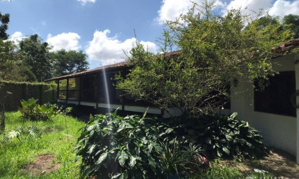 Casa Com Terreno