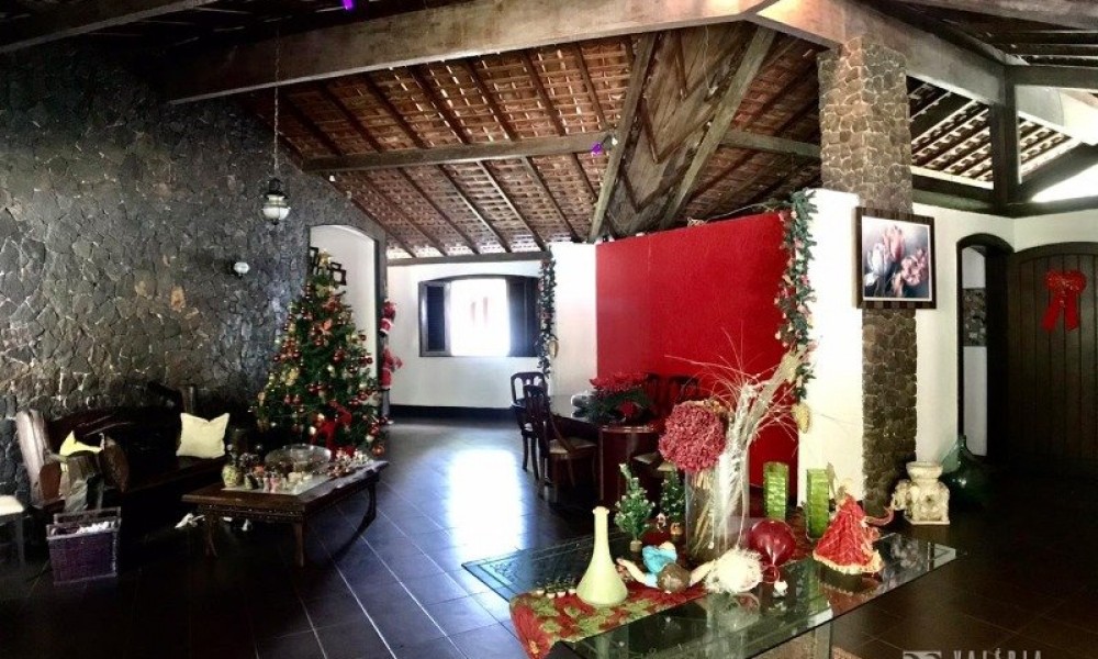 Casa Com Terreno