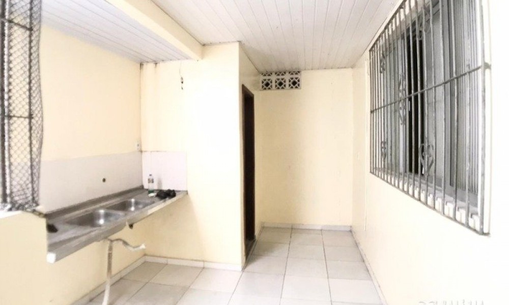 Casa Comercial
