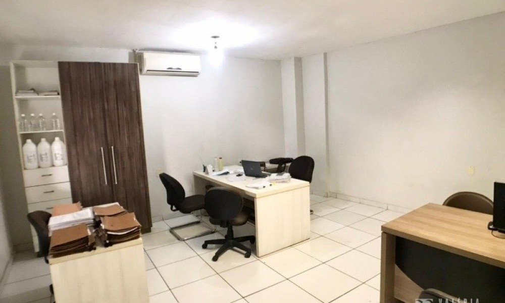 Galpão Com Prédio Comercial