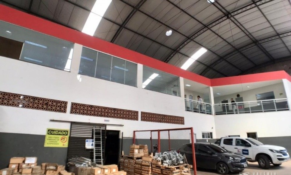 Galpão Com Prédio Comercial