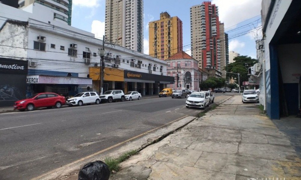 Prédio Comercial 
