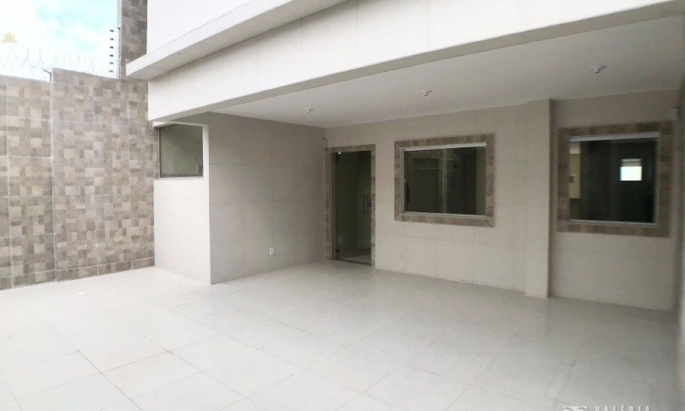 Casa Com 02 Pavimentos 