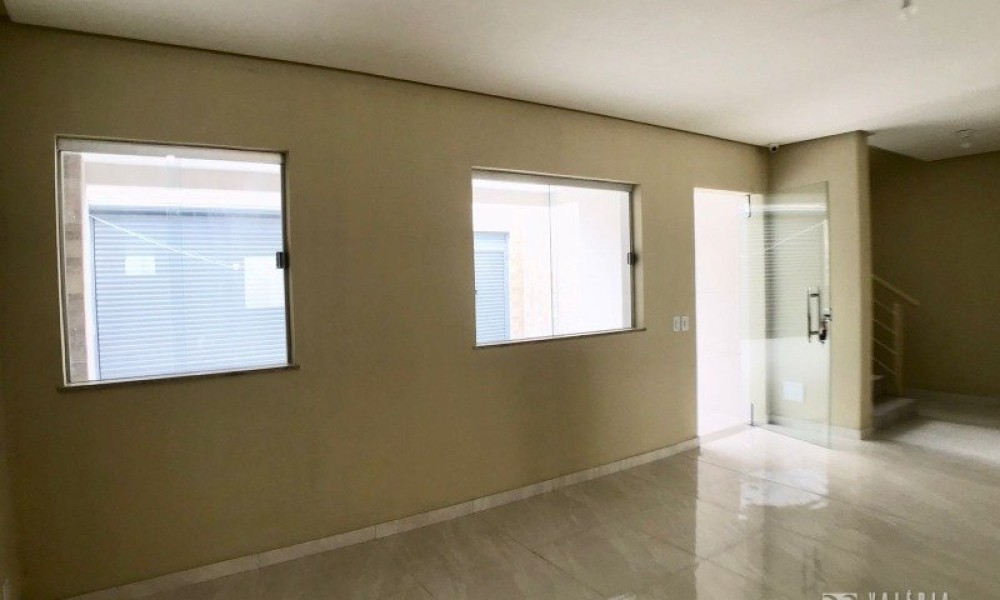 Casa Com 02 Pavimentos 