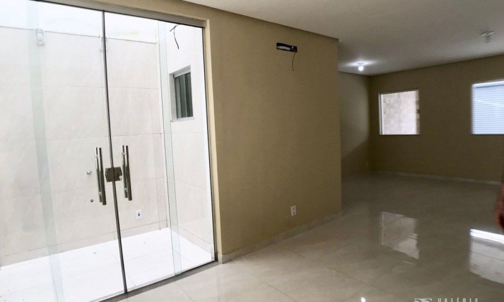 Casa Com 02 Pavimentos 