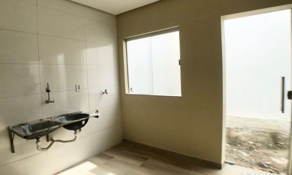 Casa Com 02 Pavimentos 