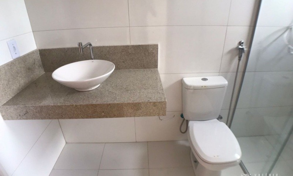 Casa Com 02 Pavimentos 