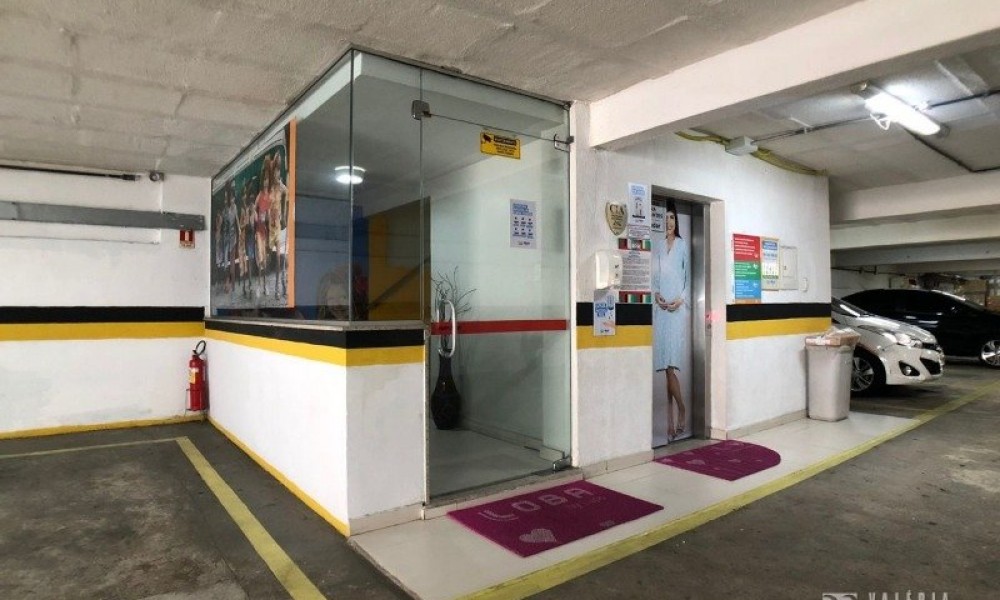 Prédio Comercial 