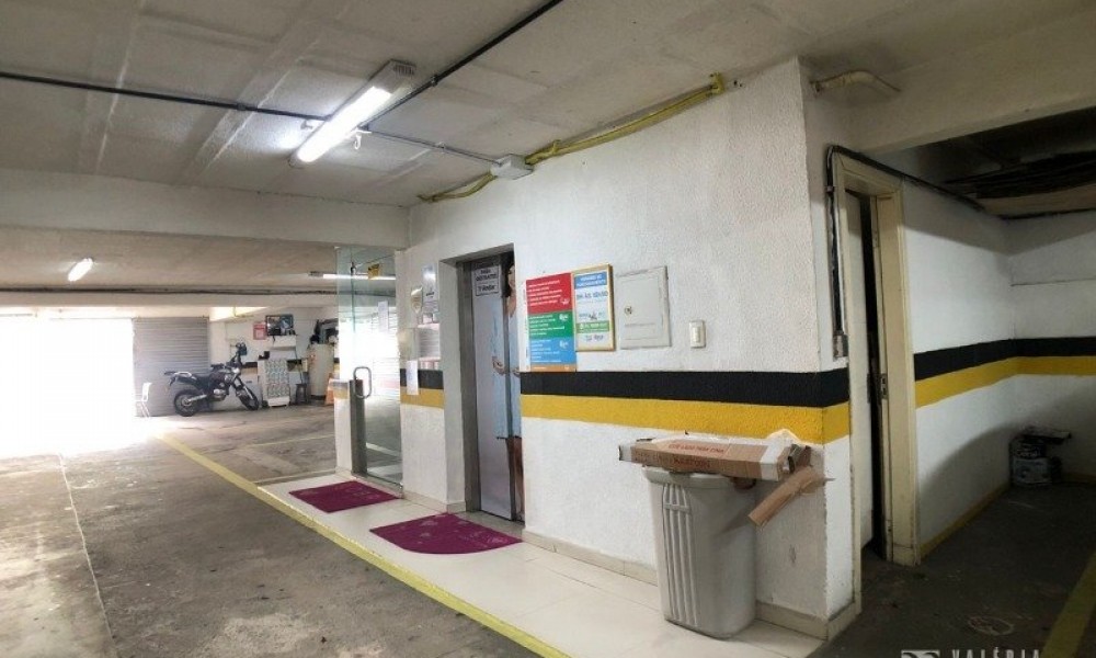 Prédio Comercial 