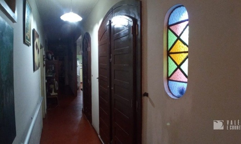 Casa de 2 Pavimentos 
