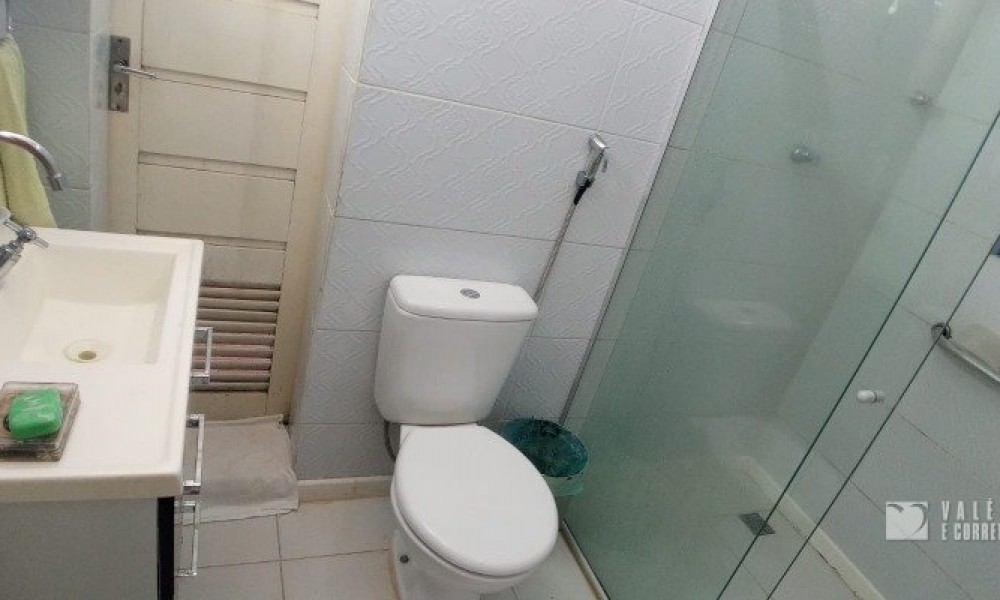 Casa de 2 Pavimentos 