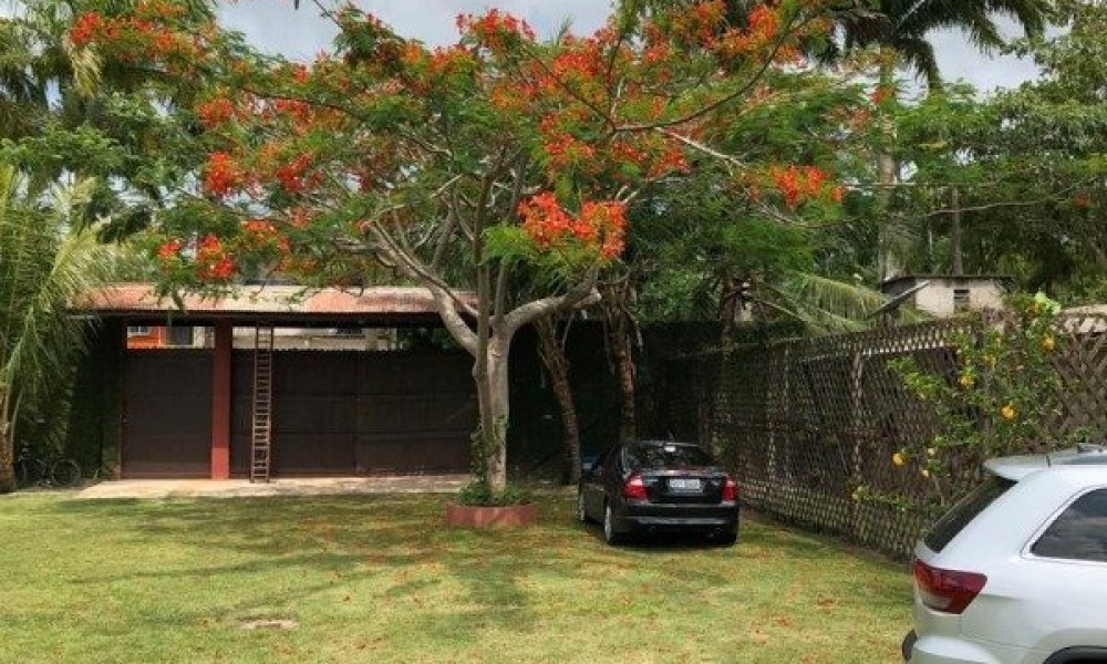Sítio Em Outeiro 