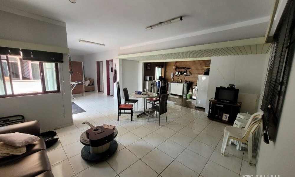 Casa Com 2 Pavimentos
