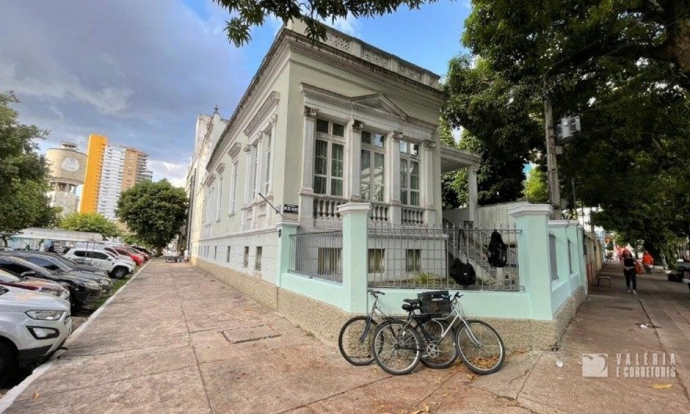 Prédio Comercial