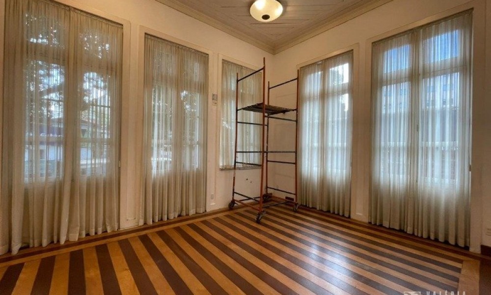 Prédio Comercial