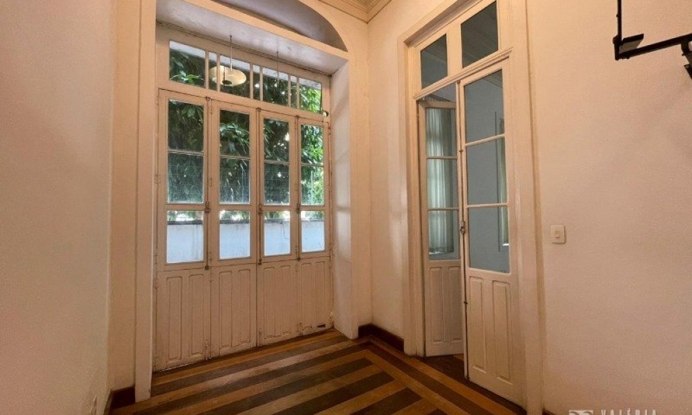 Prédio Comercial