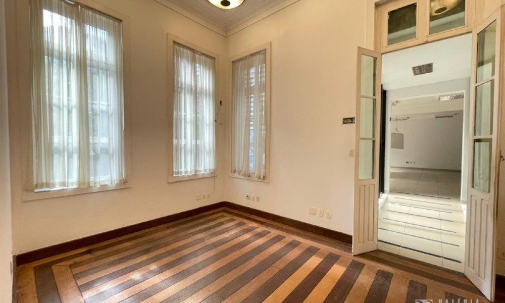 Prédio Comercial